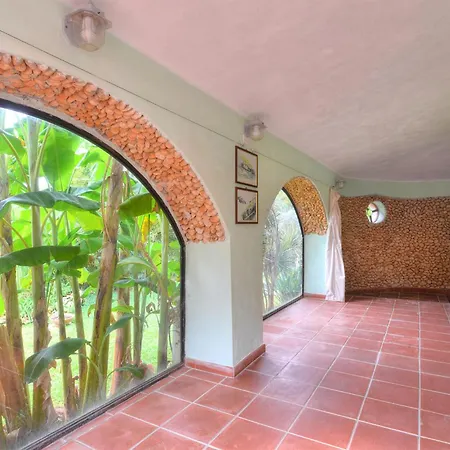 Eleonora Casa de Férias