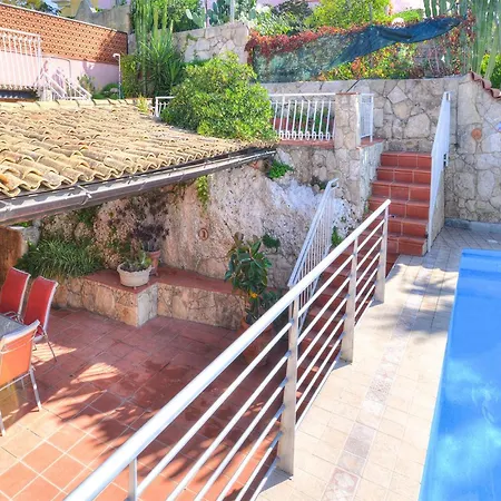 Casa de Férias Eleonora *