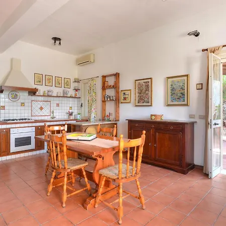 Holiday home Eleonora Terrauzza